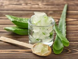 Jerawat Batu Tak Kunjung Hilang? Ini Penyebab dan Solusi Alaminya