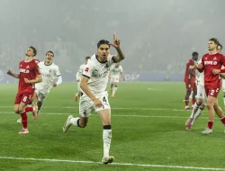 Rating Kevin Diks Usai Skor FC Koeln Vs Borussia Moenchengadbach 3-3